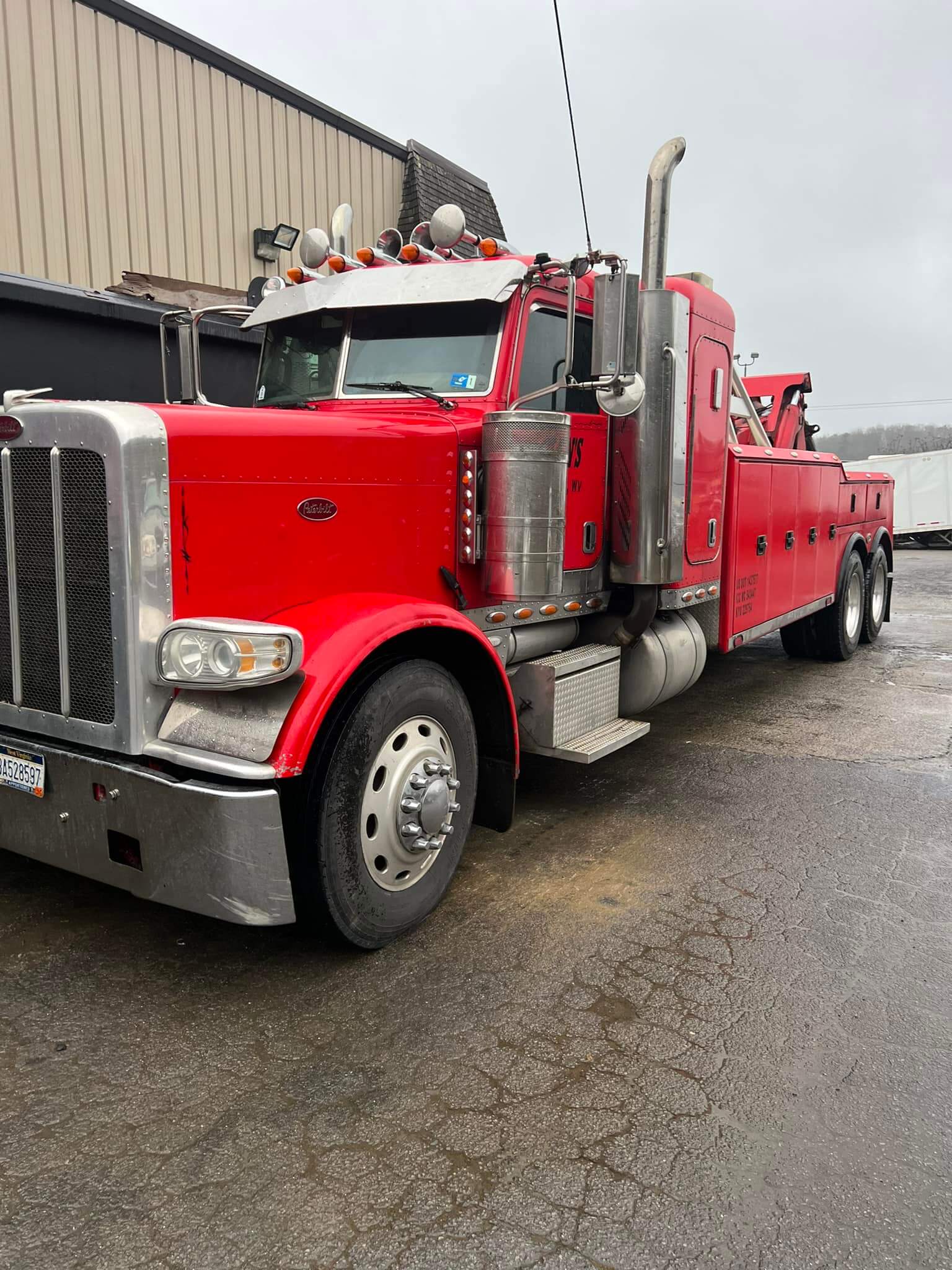 Heavy Wrecker Red Pete